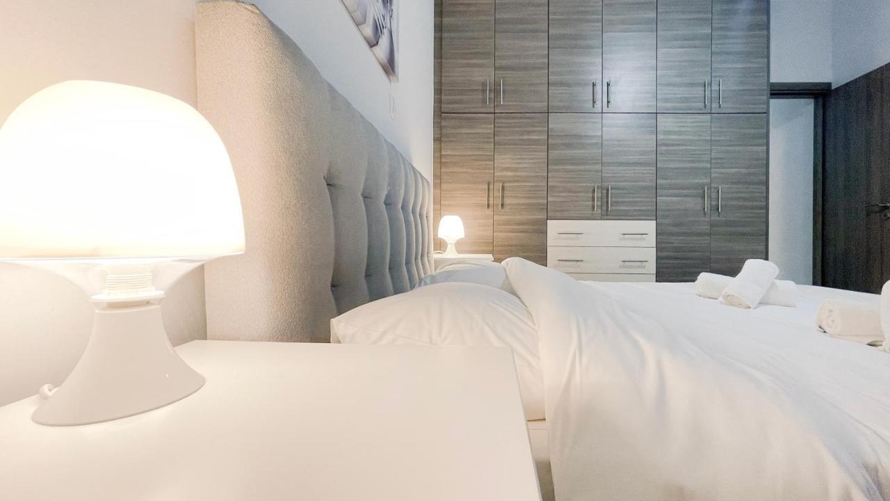 Kodrigktonos Central 77Sqm Apt In Viktoria Athena Bagian luar foto