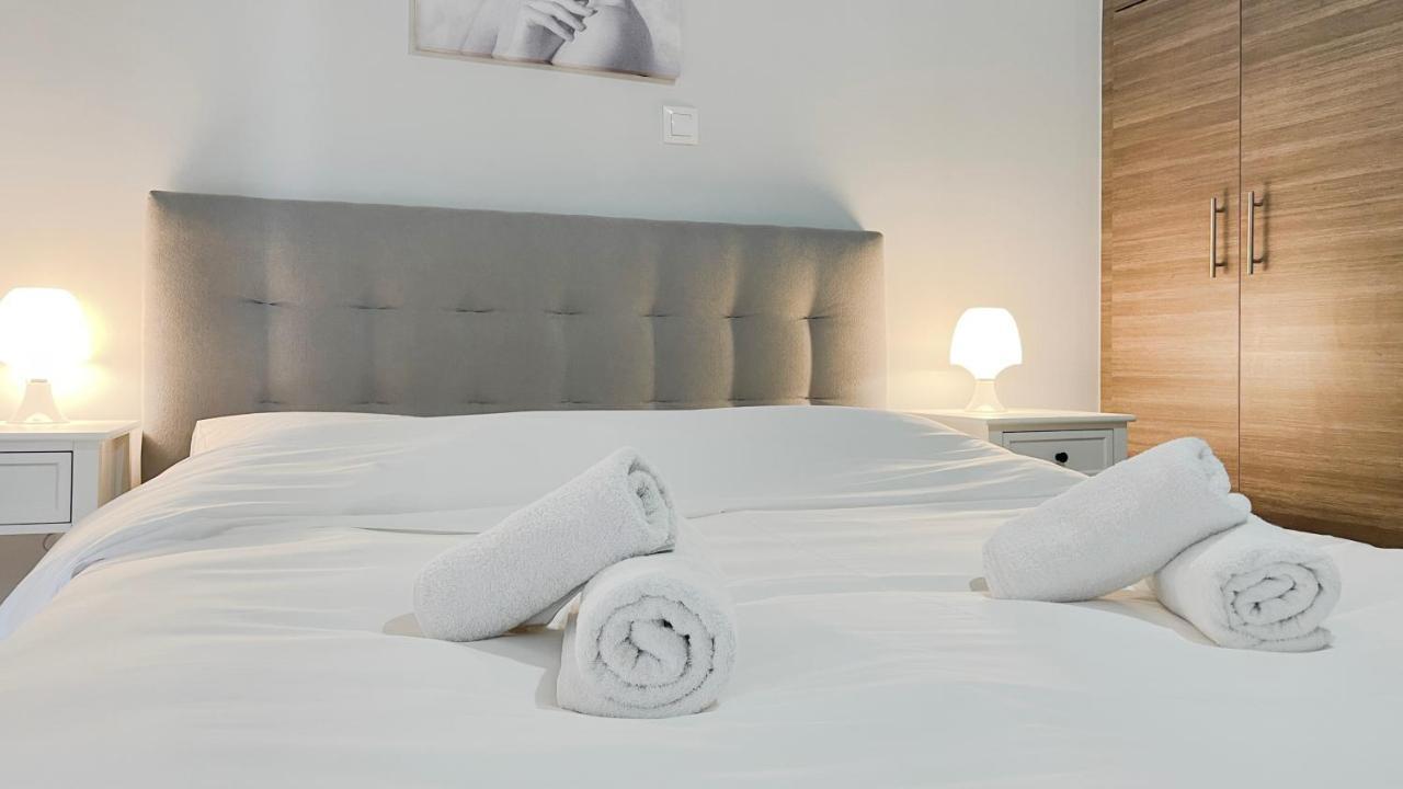 Kodrigktonos Central 77Sqm Apt In Viktoria Athena Bagian luar foto